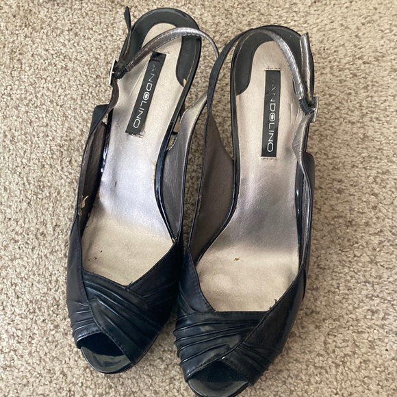 Bandolino Black Slingback Heels 8-/2 - Picture 2 of 3